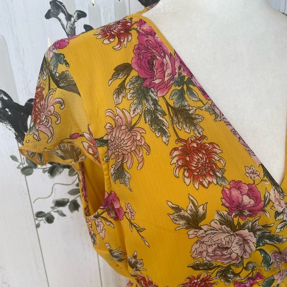 Band of Gypsies Floral Dress - Picture 4 of 7